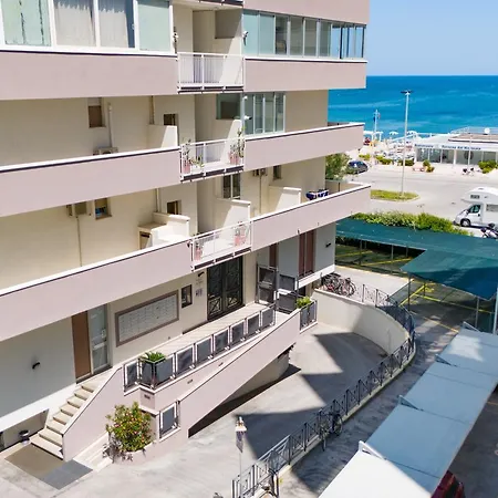 Pepe House - Attico Panoramico Vista Mare * Misano Adriatico