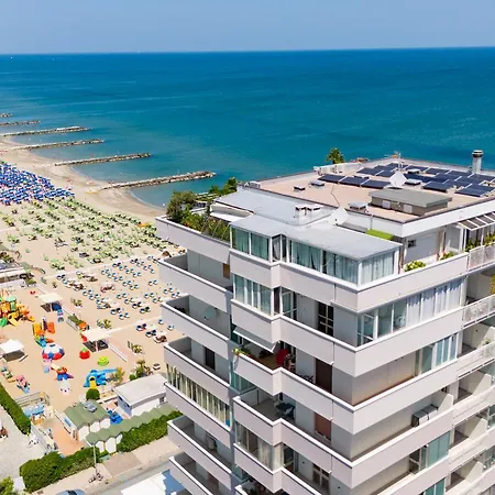 Pepe House - Attico Panoramico Vista Mare Misano Adriatico